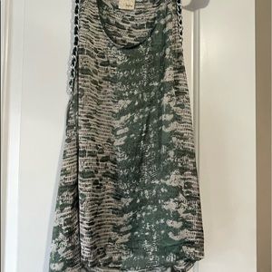 Day trip Green tank with chain detail around sleeves